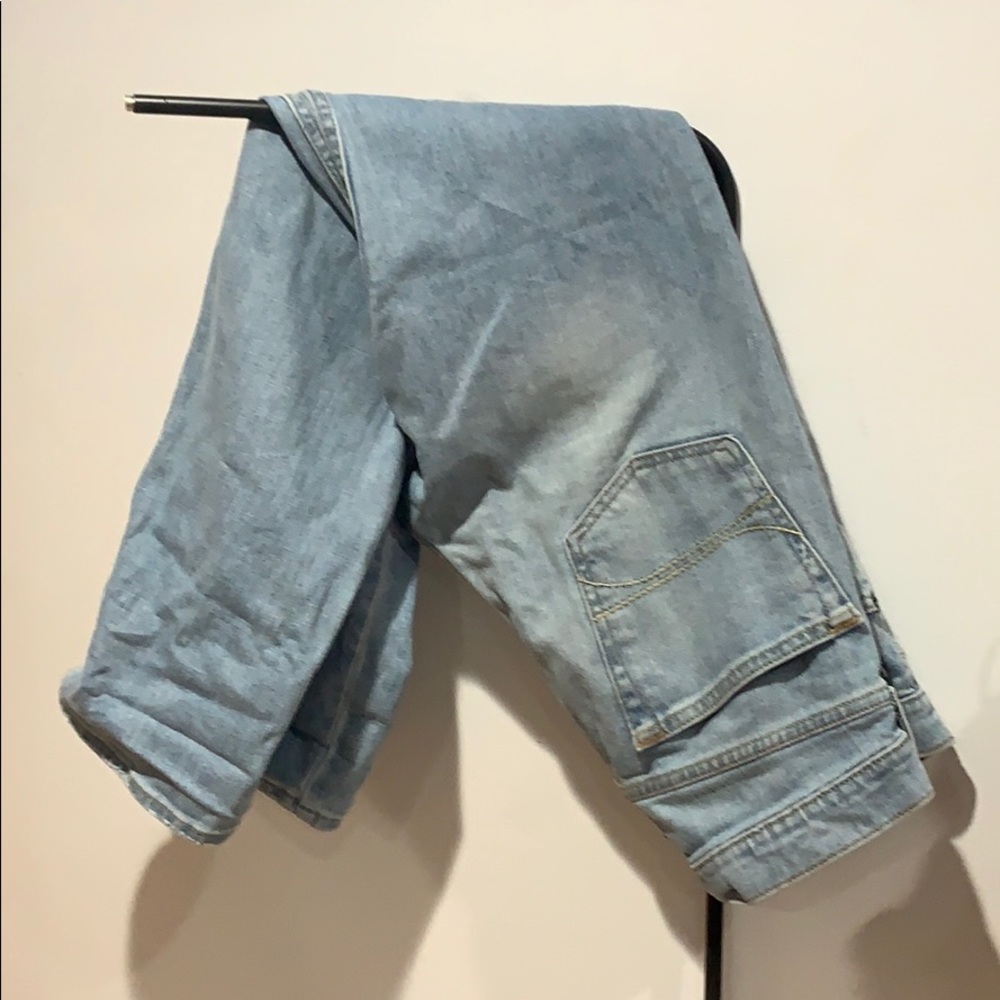 32x32 Hollister jeans